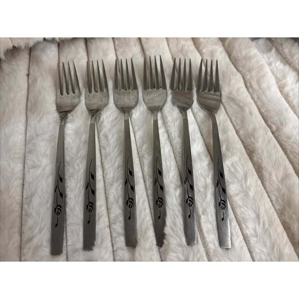 Vintage Oneida Capistrano Stainless Flatware Set 42 Pieces Rare Hostess Serving